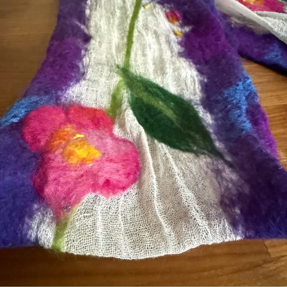 Handmade FANTASY FLOWER NUNO FELT SCARF in Purple and Pink